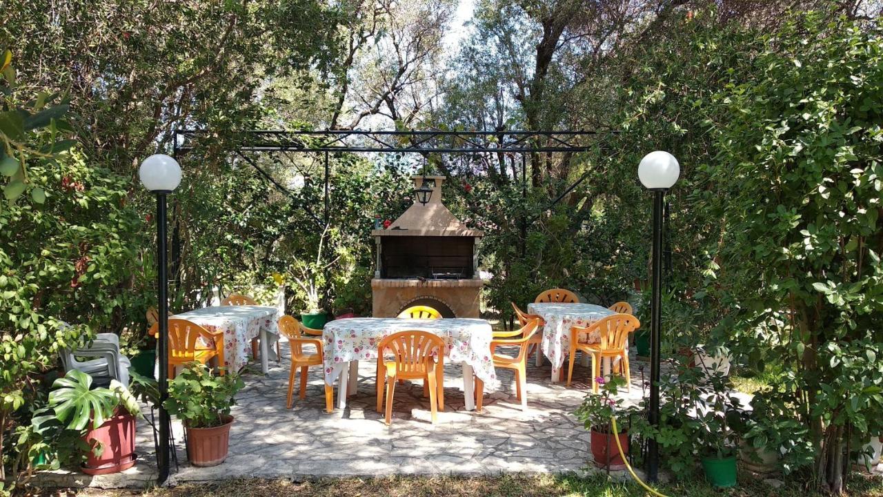 Polymnia Apartments 스파르티아 외부 사진